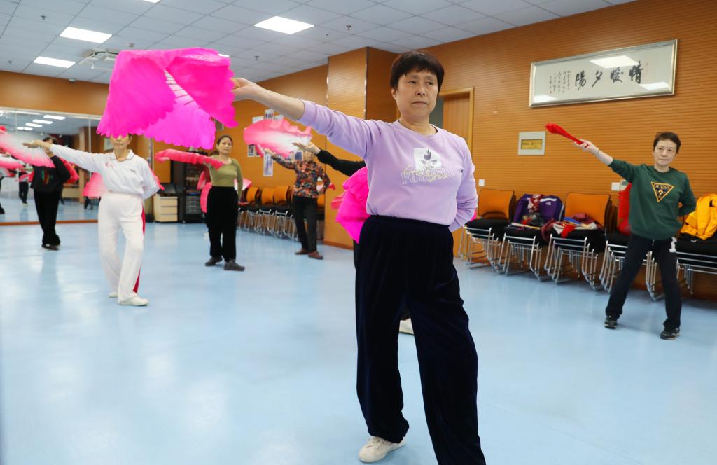 健康不“宅”冬冬季运动小贴士来了宝博体育(图1)