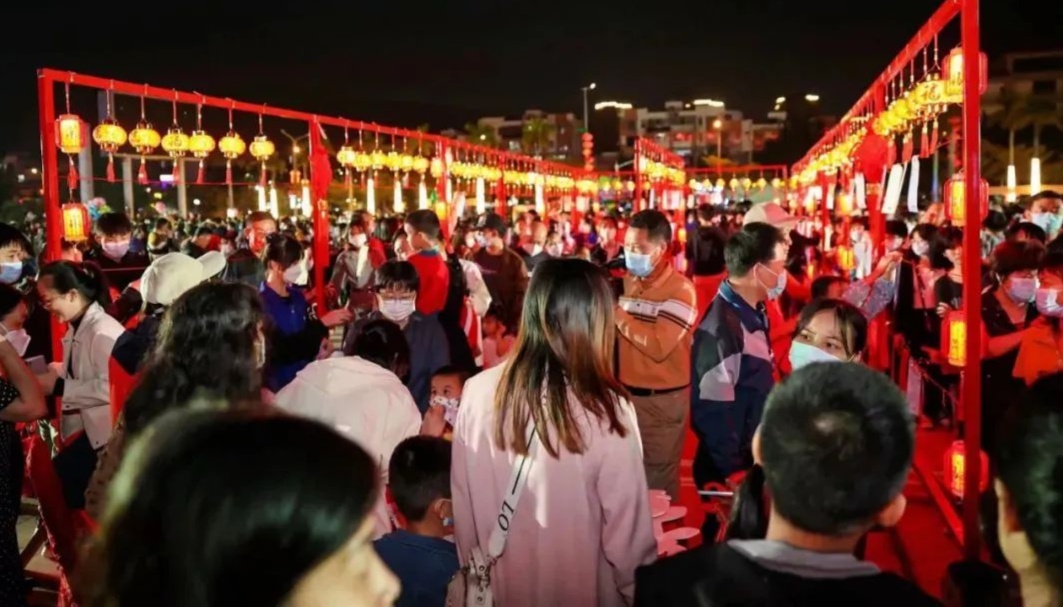 宝博体育下载海南昌江发布五一假期活动预告：摘芒果玩赛事海边撒欢……(图4)